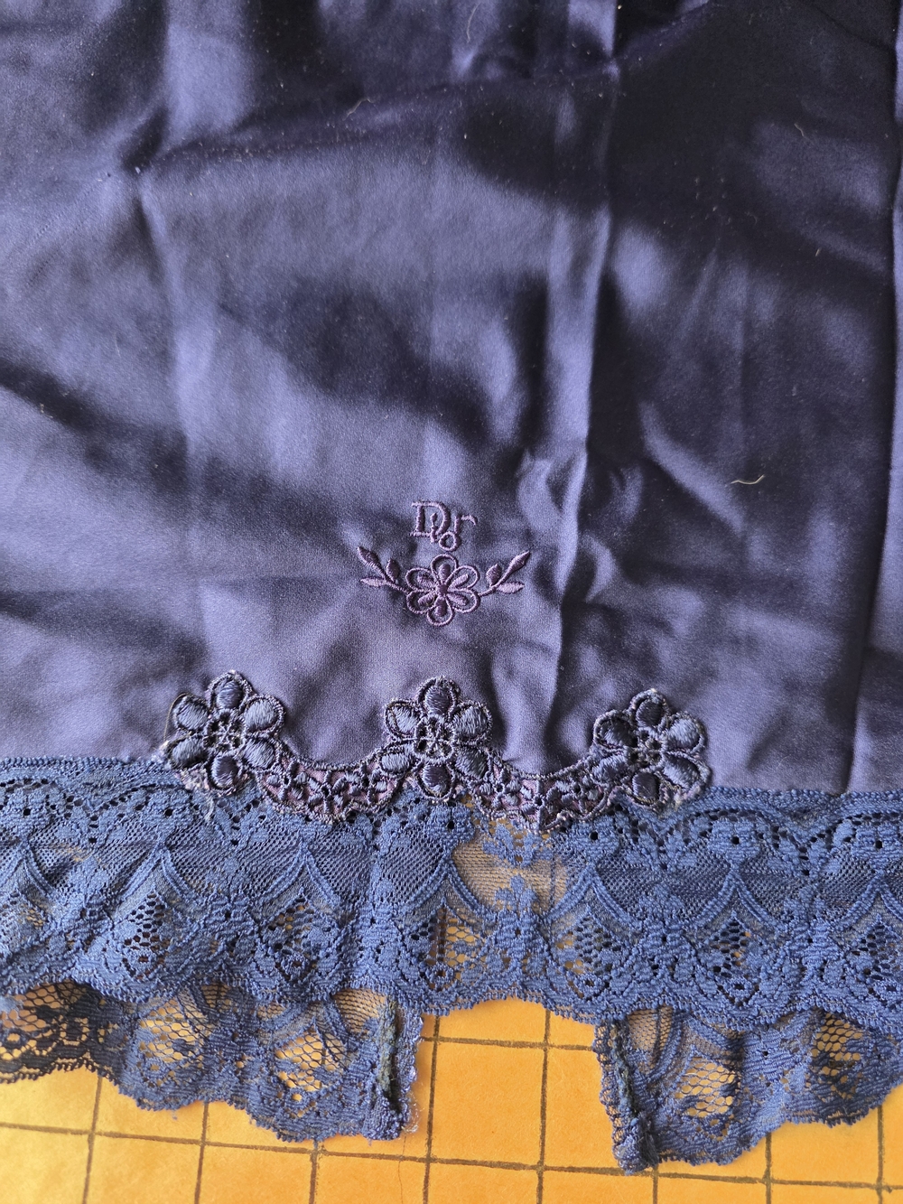 Christian Dior Vintage Navy Half Slip S  Lace Hem, Embroidered Dior Logo, ILGWU - Picture 11 of 14